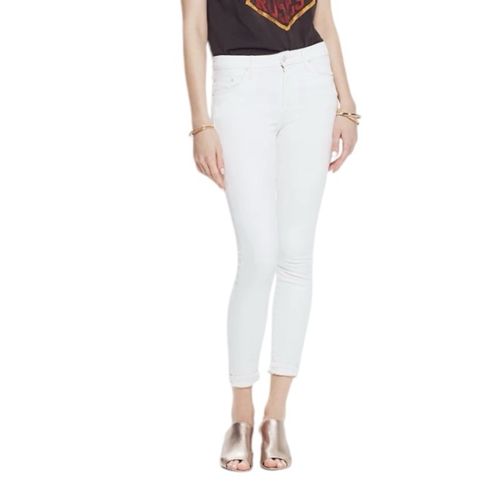 MOTHER High Waisted Looker Jeans in Whipping the Cream color Size 28